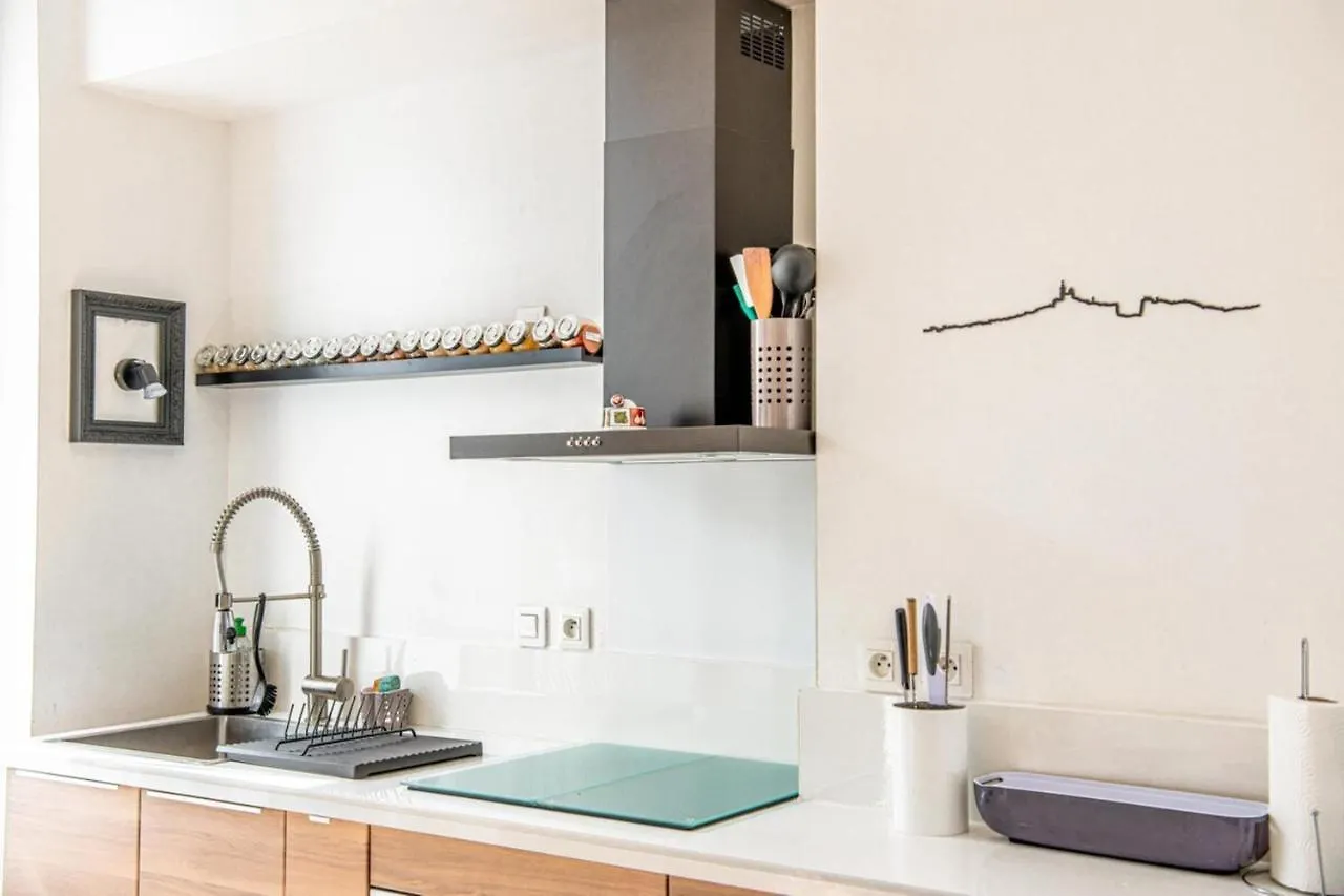 Apartment Grand 2 Chambres Avec Balcon Parc Longchamp Marseille