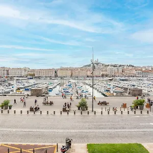 Хостел Ambassade Bretonne Vieux-port, Марсель