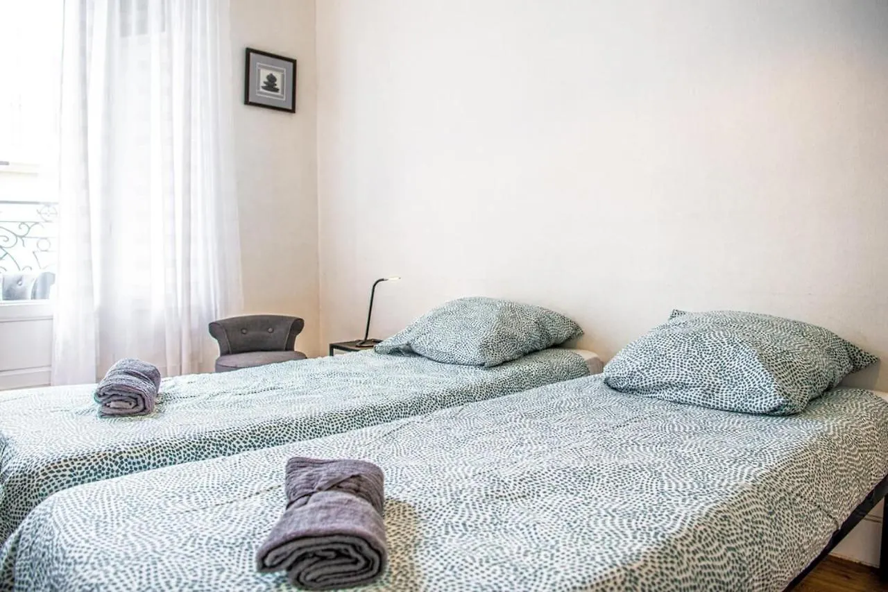 Grand 2 Chambres Avec Balcon Parc Longchamp Марсель Апартаменты