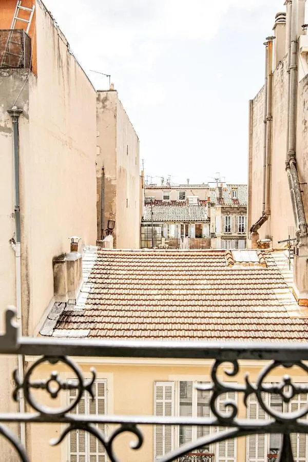 Grand 2 Chambres Avec Balcon Parc Longchamp Марсель 0*,